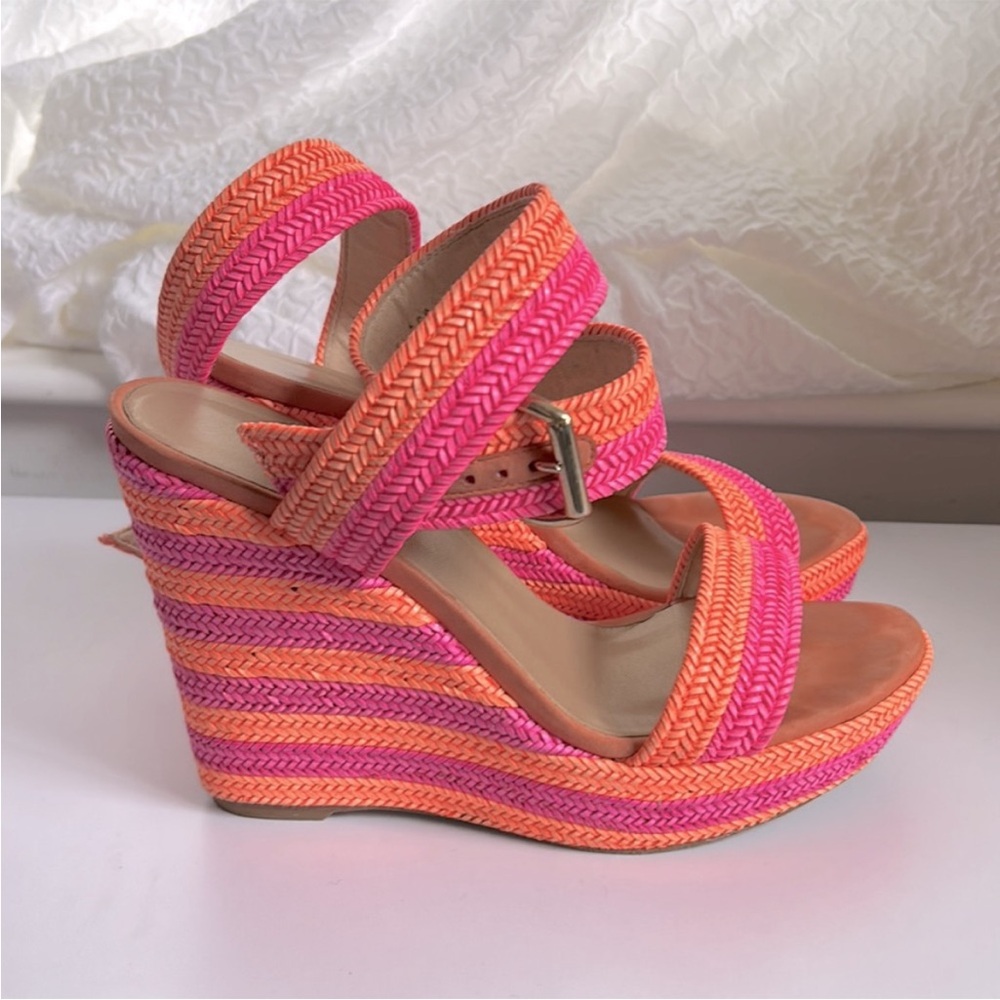 Stuart Weitzman sandal wedge pink and orange size 10. ECU